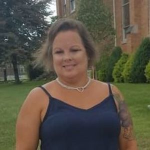 Meet your Posher, Cynthia